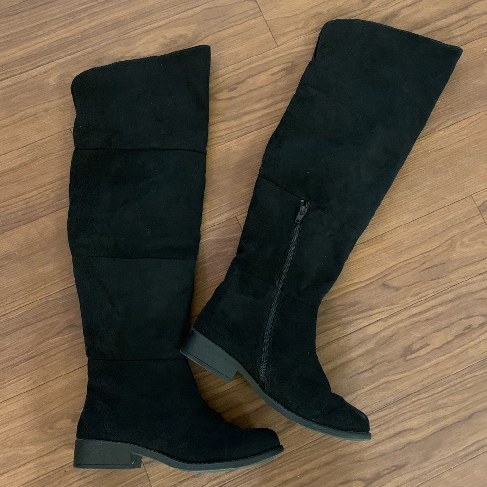 Knee High Black Suede Boots
